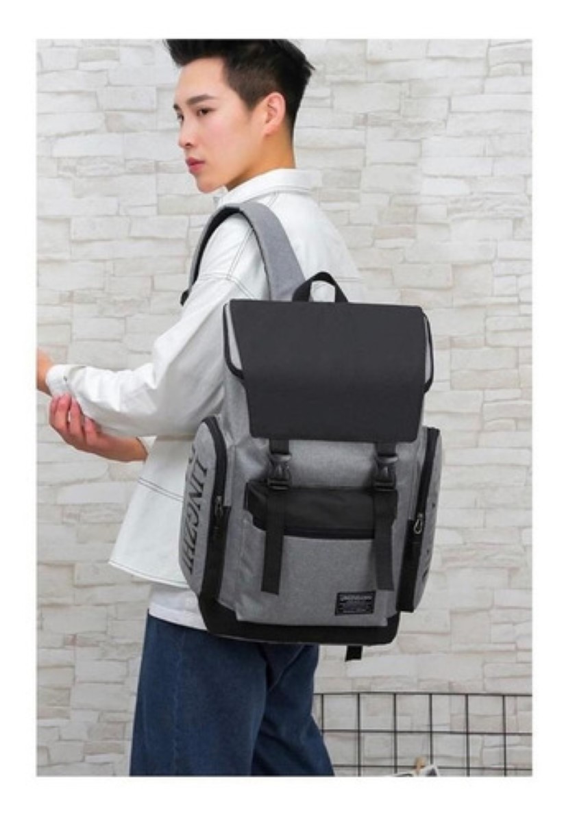 Mochila Back Pack Broche Antirrobo Casual Gym Viaje Negro Letras blancas