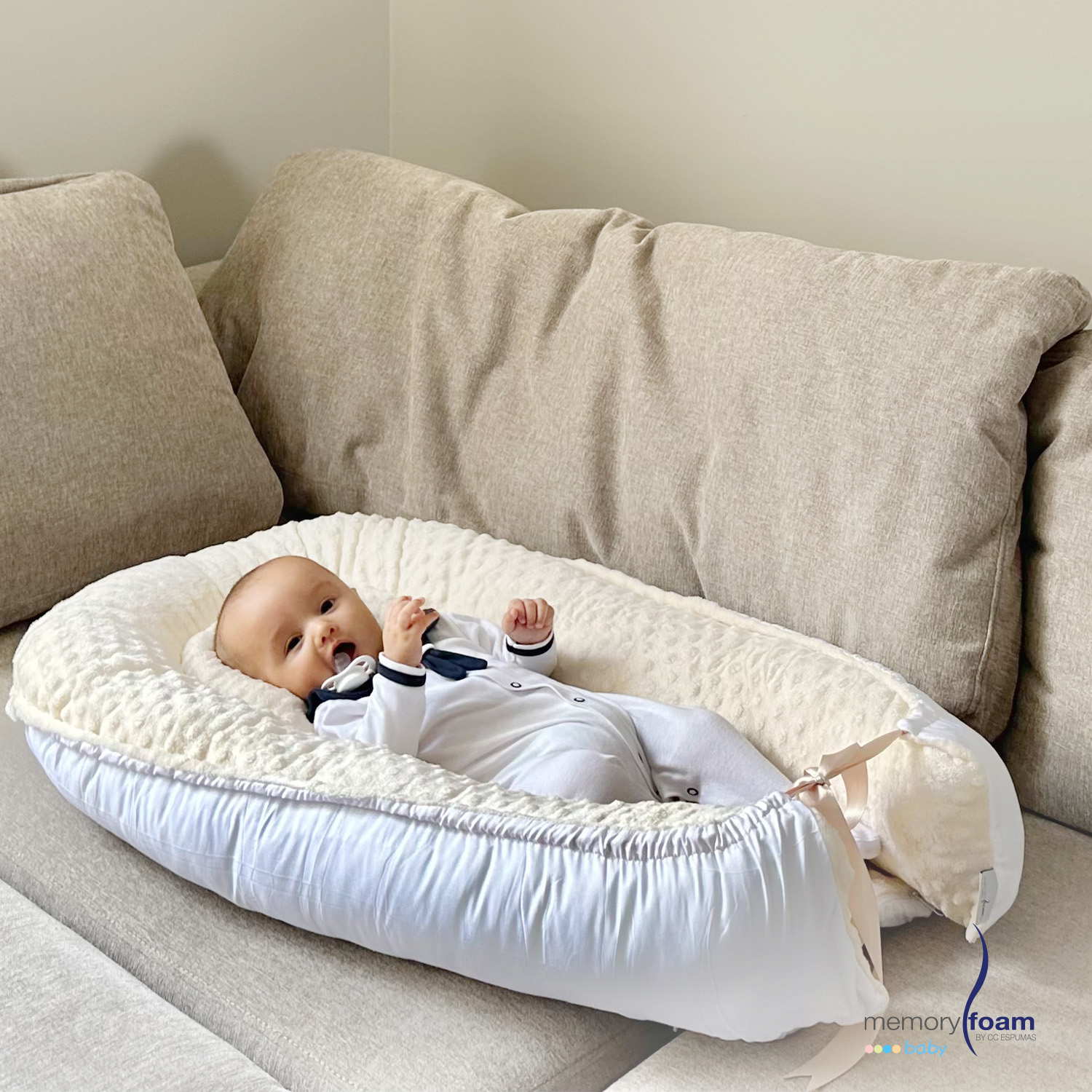 Memory Foam Nido Colecho de Bebés Cuna Portátil Camita Bebé Color Hueso.