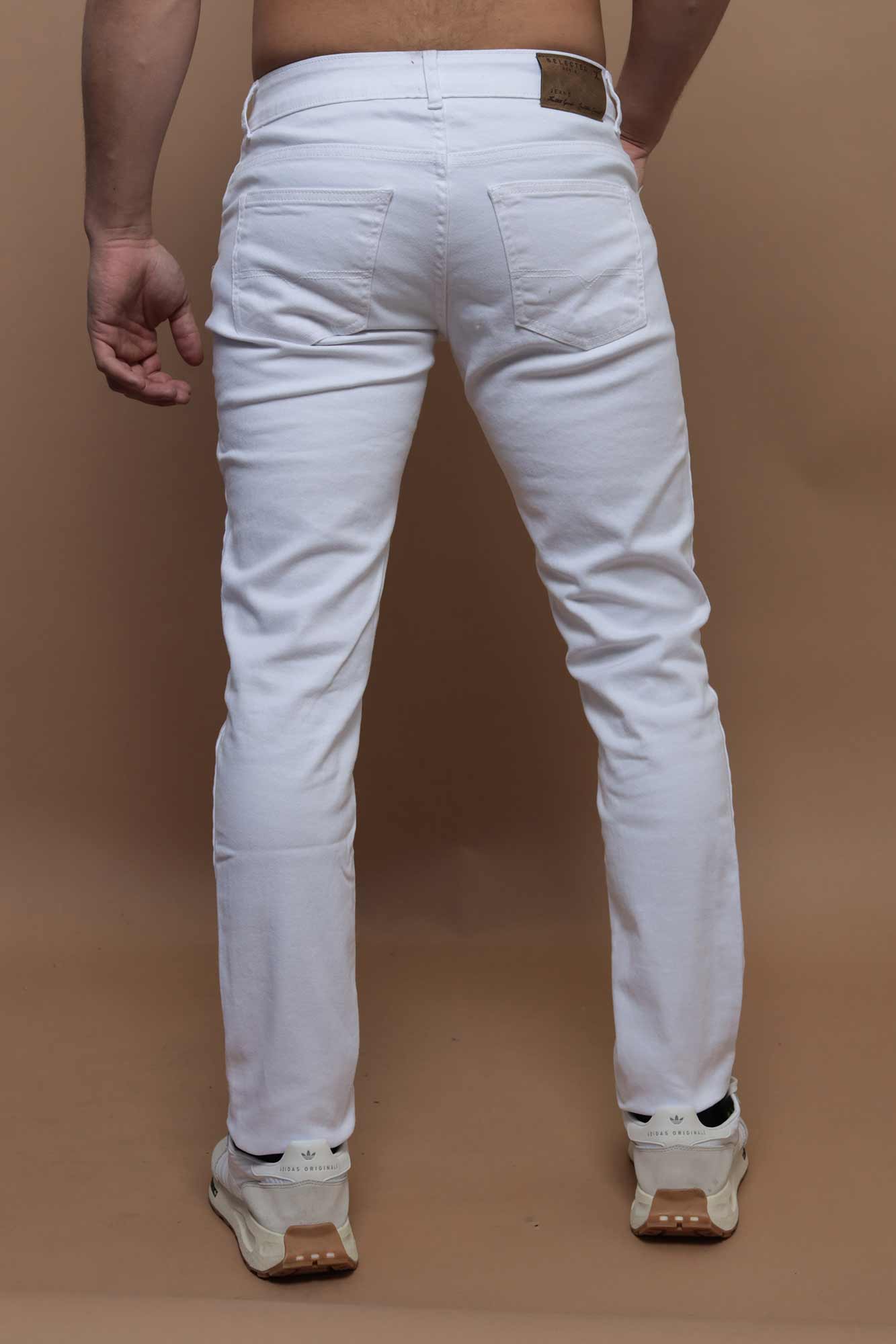 Pantalón slim fit blanco para hombre