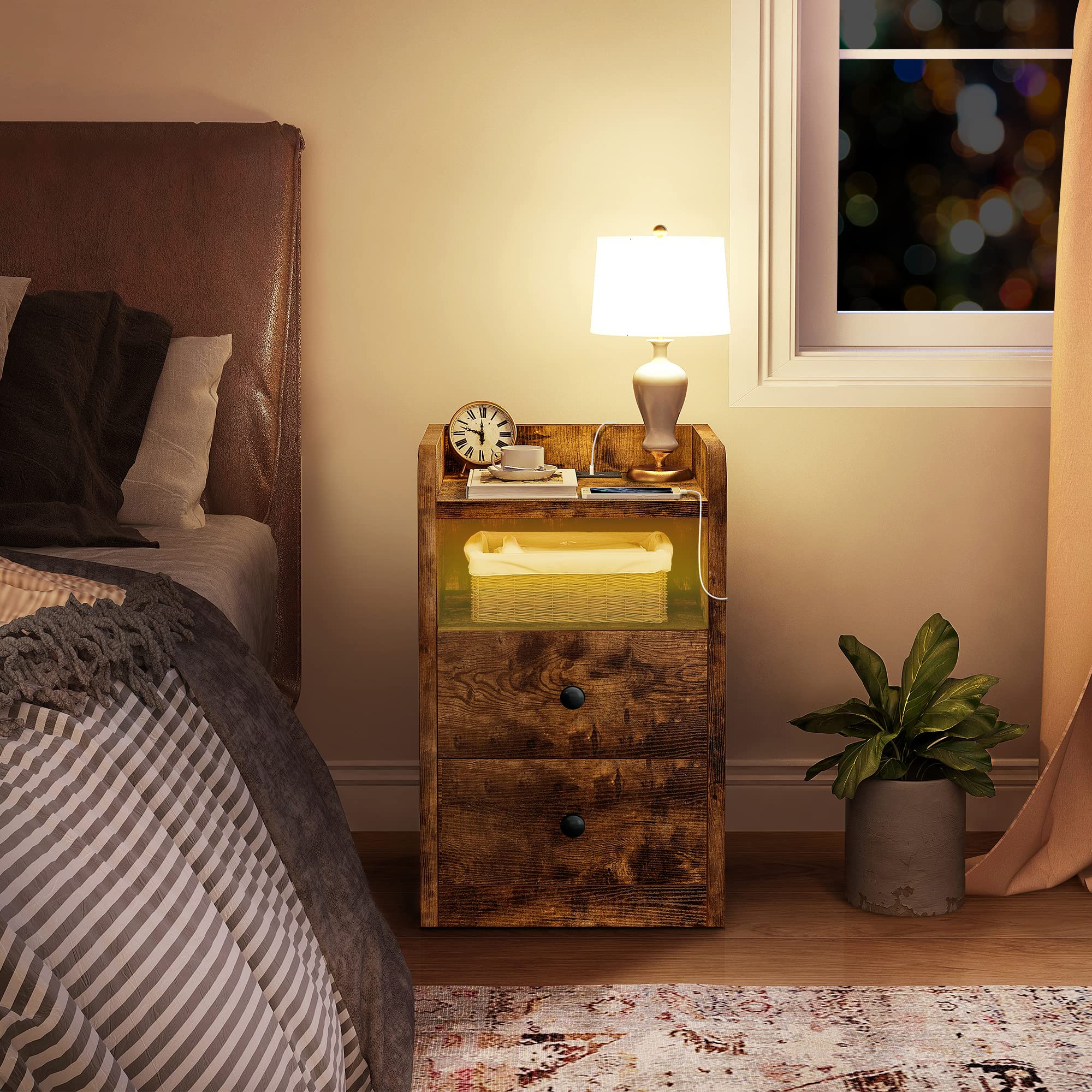 Buro Mesa De Noche Madera Fabato Con Luz Led Rgb Estación De Carga Usb Fa0122-brn