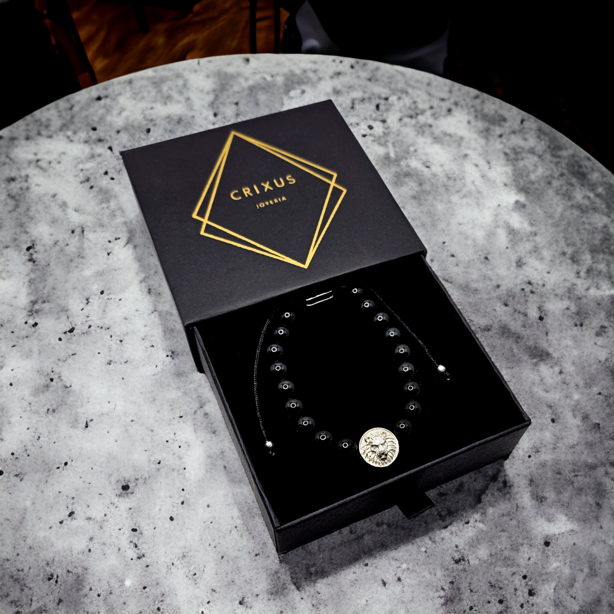 PULSERA LEÓN DE PLATA .925 PIEDRA ÓNIX PARA HOMBRE