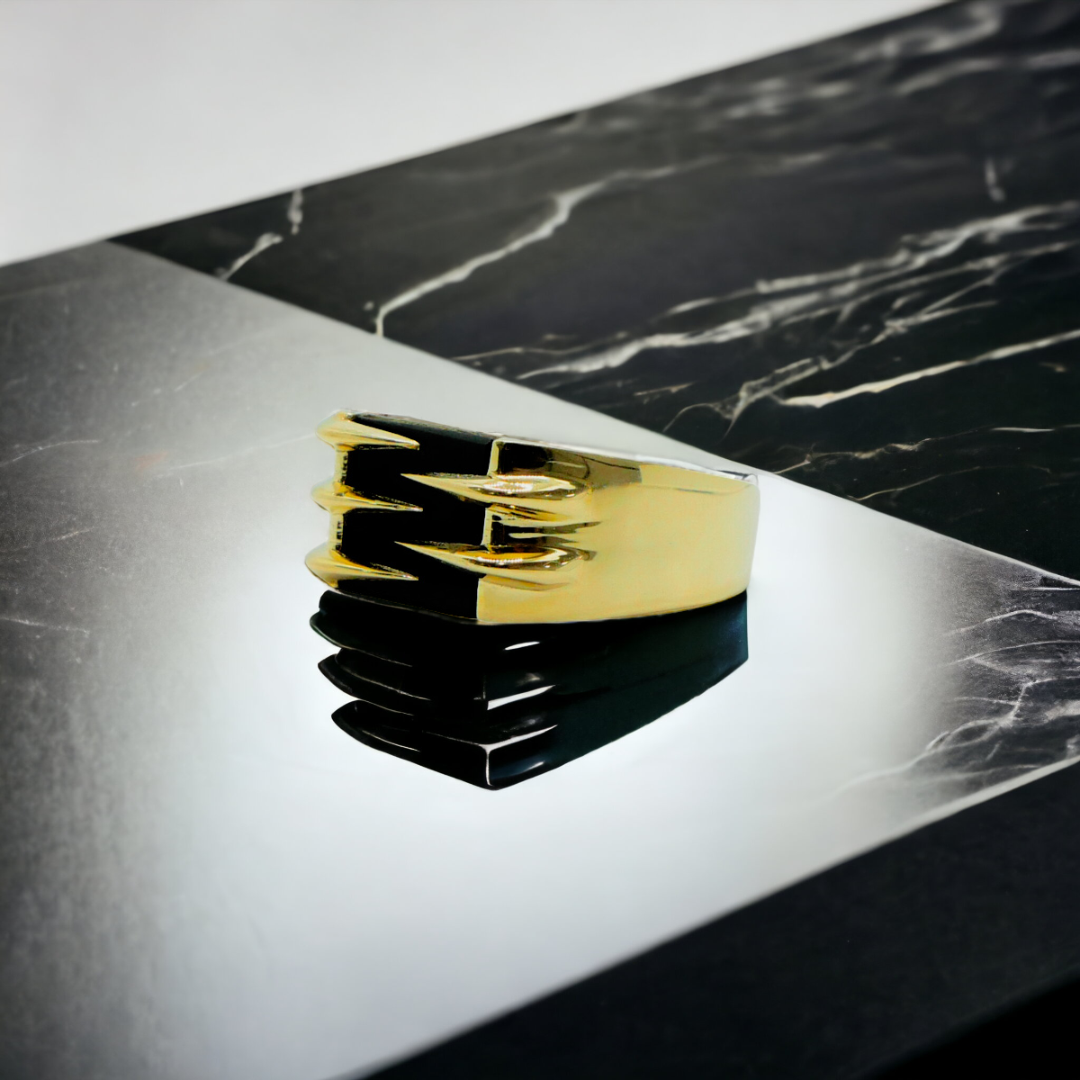 Anillo oro 10k piedra ónix de garra 