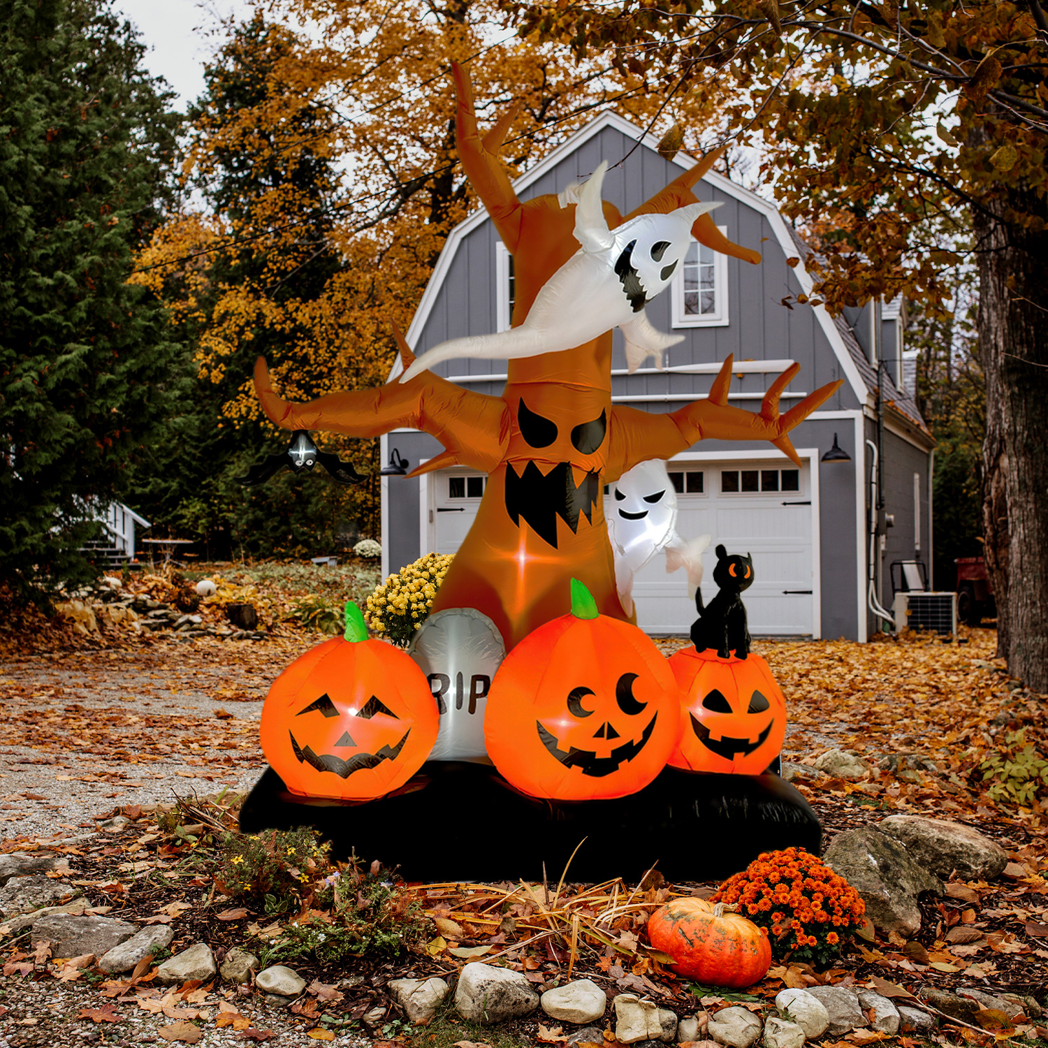 Inflable Halloween Arbol Embrujado Tumba Luz Led 254 Cm.