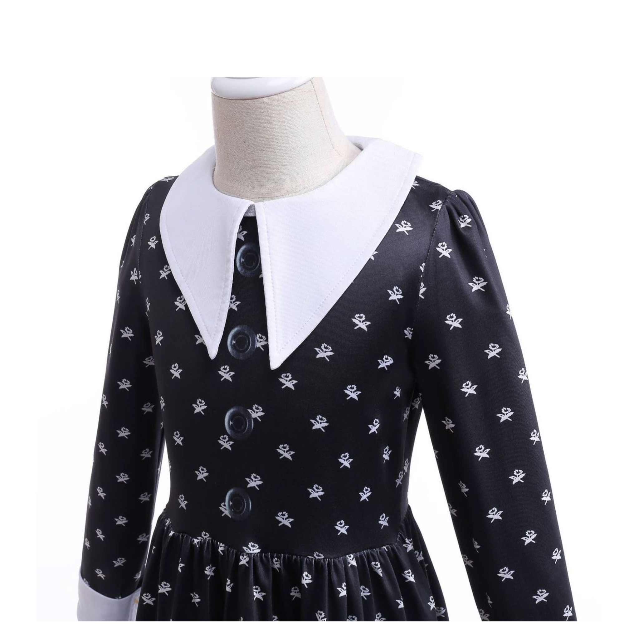 Disfraz alusivo a la historia de Merlina Vestido Manga Larga Con Estampado 