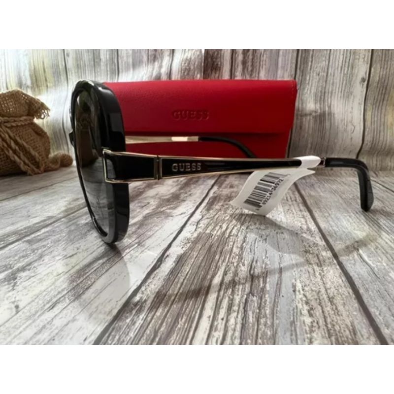 Gafas Guess De Sol Ovaladas De Gran Tamaño