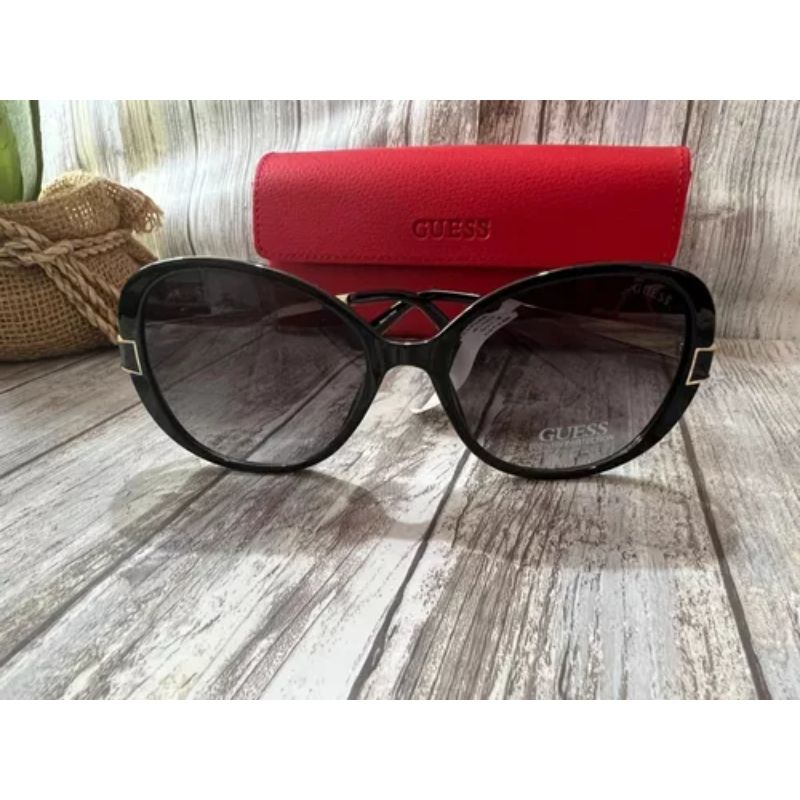 Gafas Guess De Sol Ovaladas De Gran Tamaño