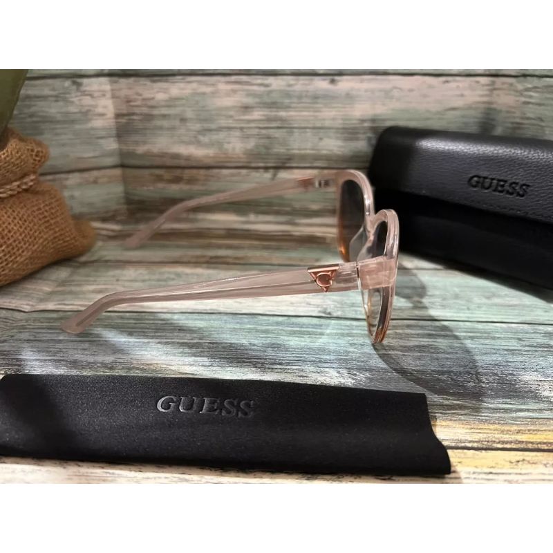 Gafas De Sol Ojo De Gato De Plástico Lechoso Guess