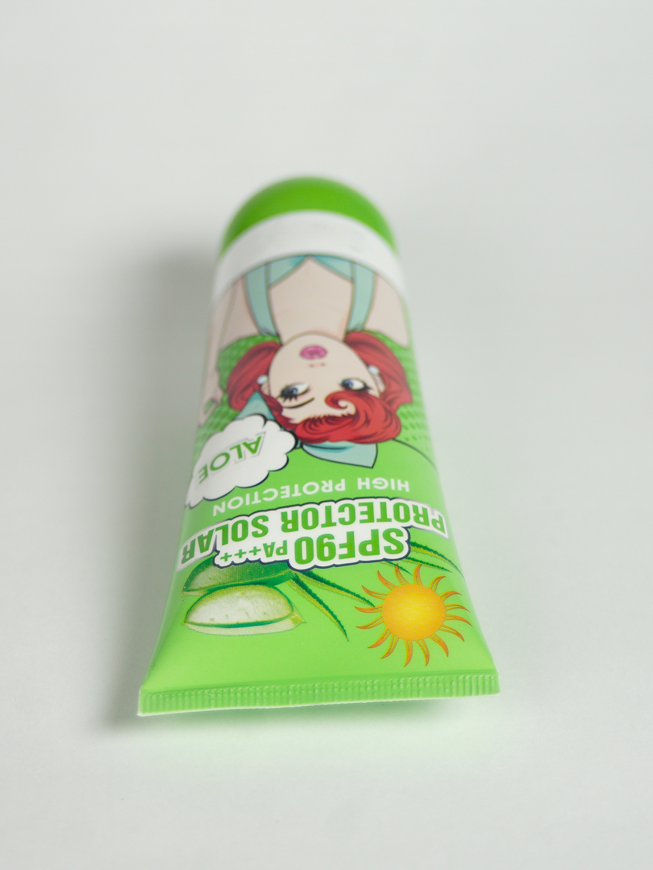 Protector Solar con Aloe para el rostros, con tono color piel, SPF90