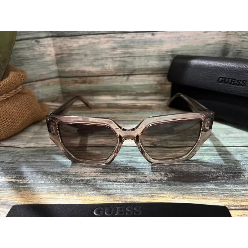 Gafas De Sol De Plástico Geométricas Emilia Guess