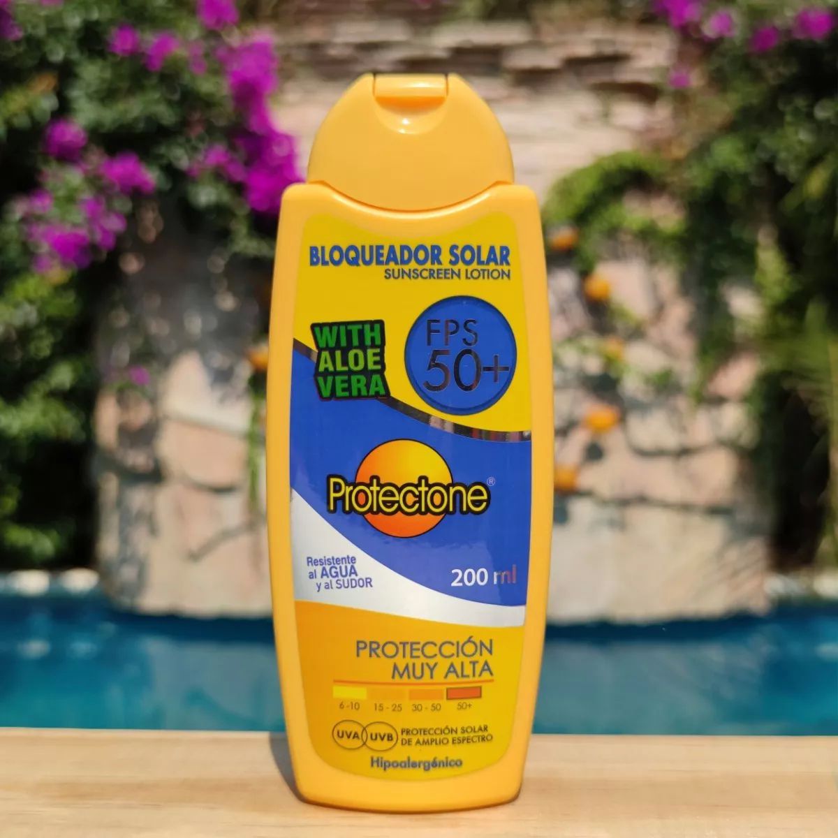 Bloqueador Solar Fps 50+ Familiar Protectone 2 Pzas, 200 Ml C/u