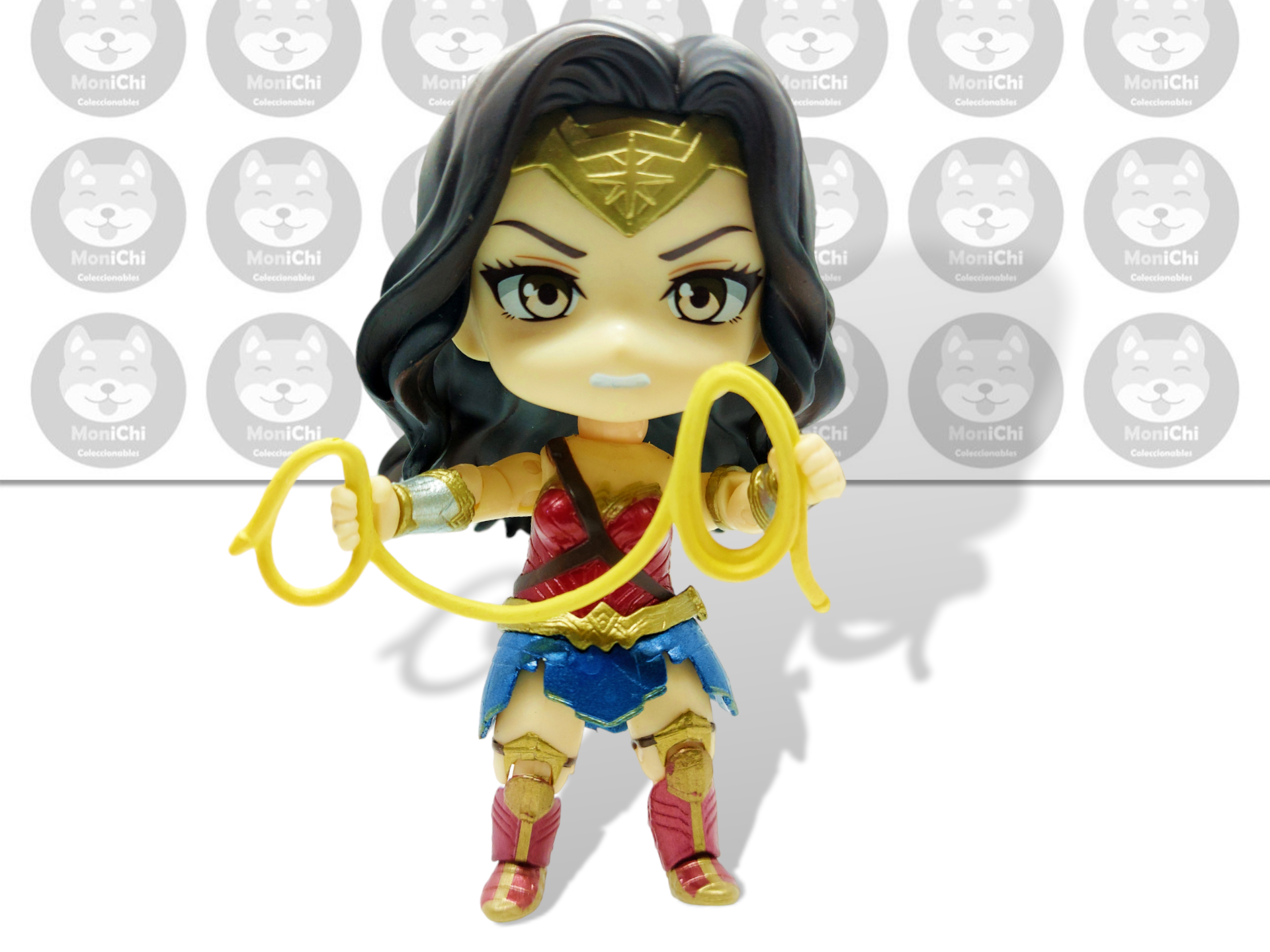 Wonder Woman 818 Mujer Maravilla Nendoroid Figura Dc Comics