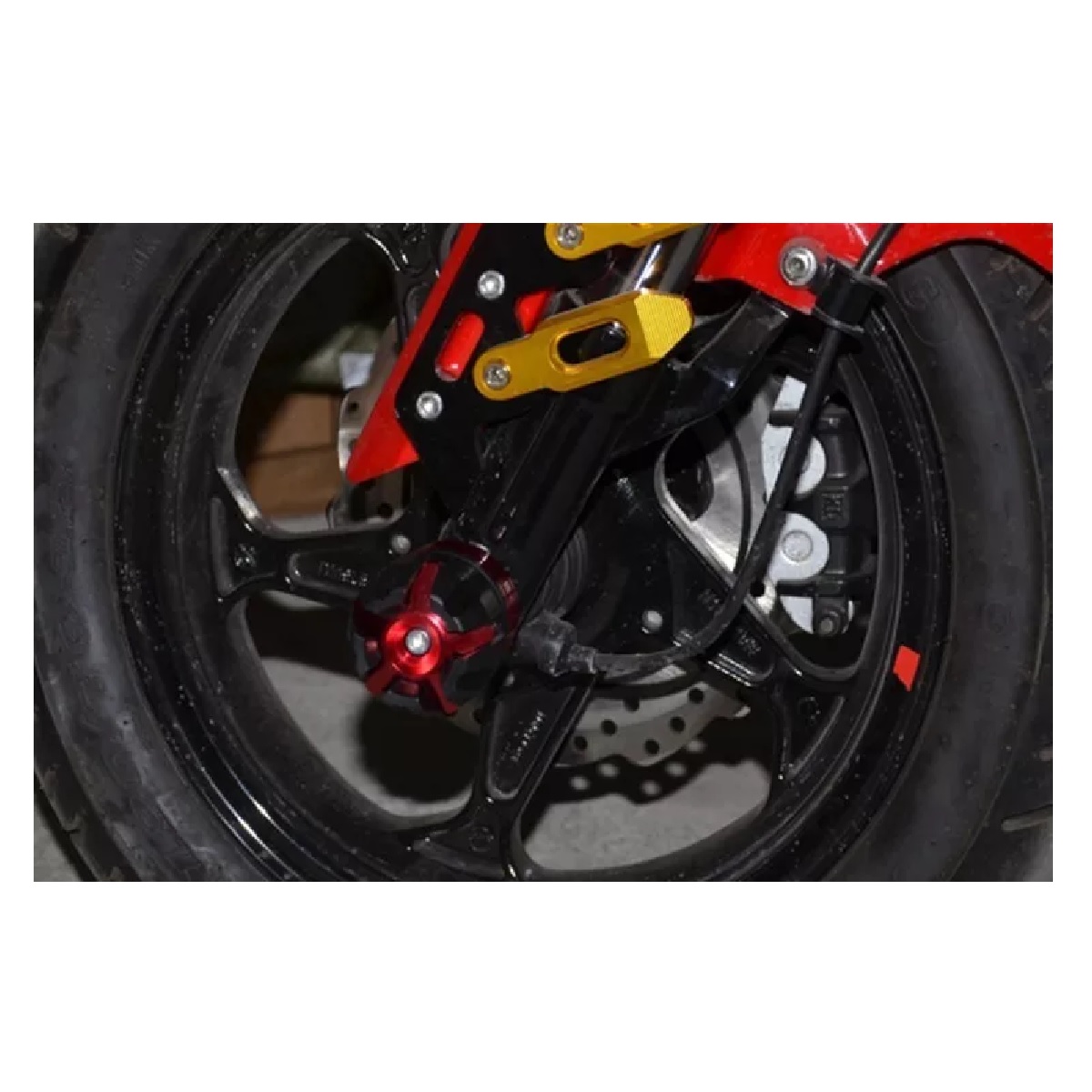 Jgo Par Slider Eje Llanta Universal Motocicleta Rojo
