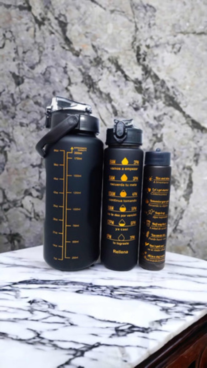 Set de Botellas De Agua Deportiva Gran Capacidad 2l Y 800ml Negro