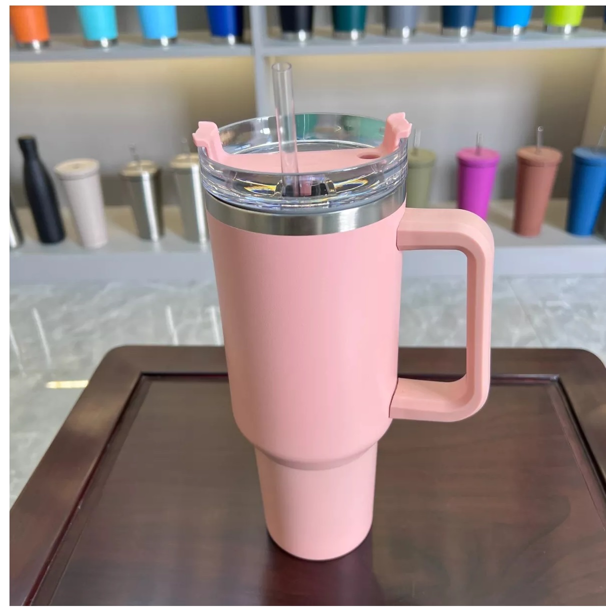 Vaso Al Vacío De Acero De 40 Onzas Con Asa Y Pajilla Rosa