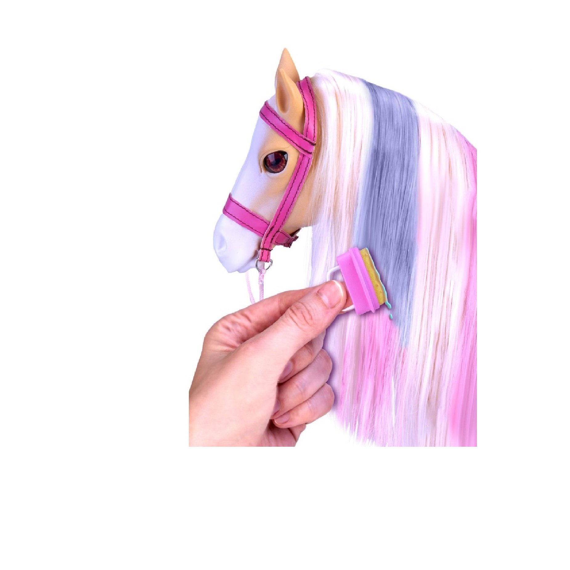 NANCY UN DIA CON SU CABALLO