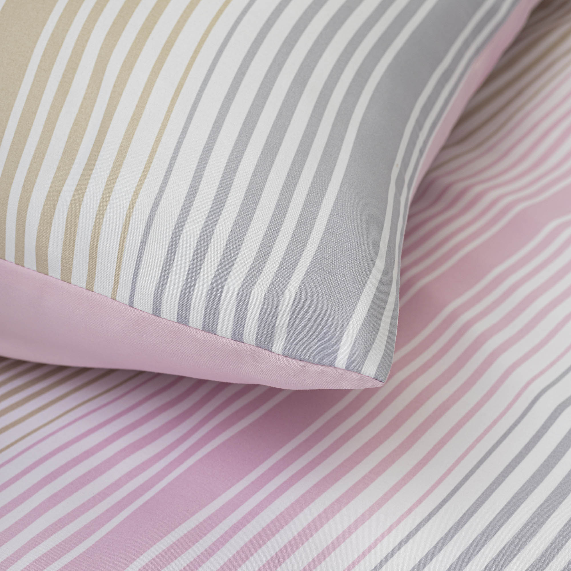  Juego de edredón King Size Aldo By Kaltex Home | Rosa.