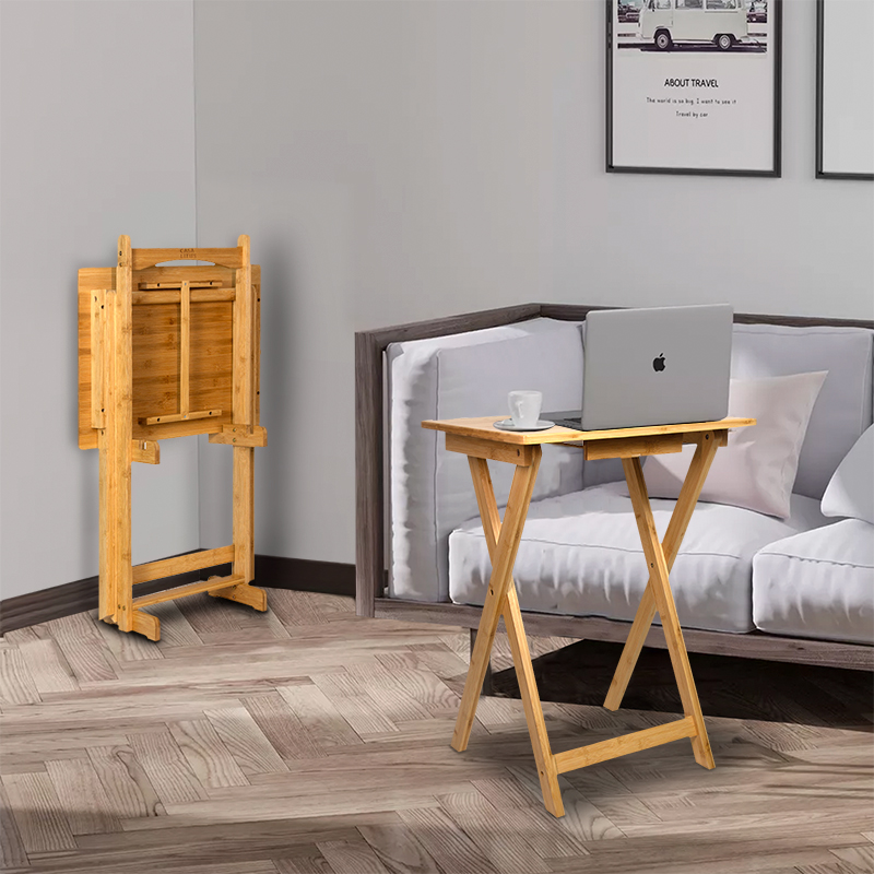 2 MESAS PLEGABLES DE SERVICIO CON BASE FABRICADAS EN BAMBÚ