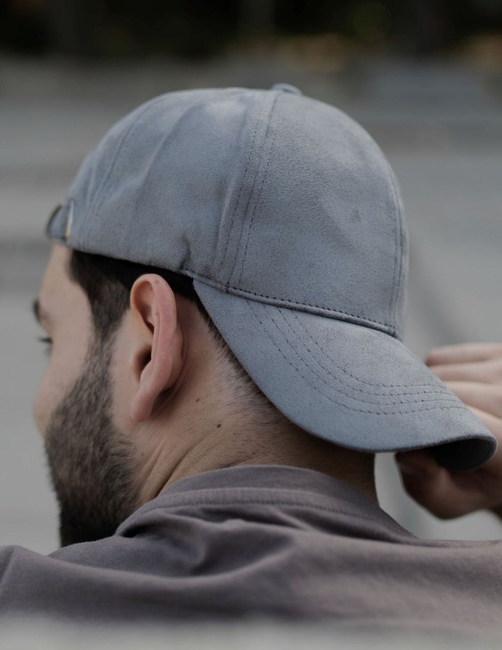 Gorra de Gamuza Unisex Talla Ajustable Marca Brunel