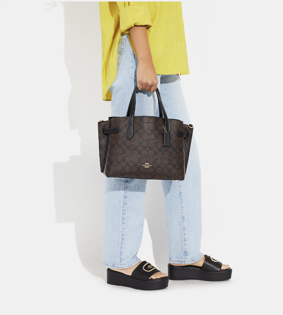 Bolsa coach cafe online con negro