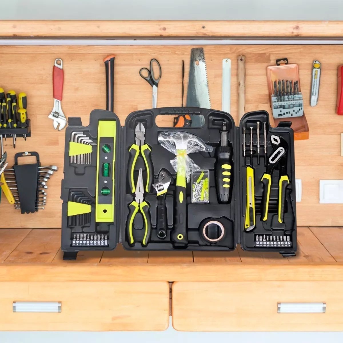 Set De Herramientas Manuales 159 Piezas Con Estuche 