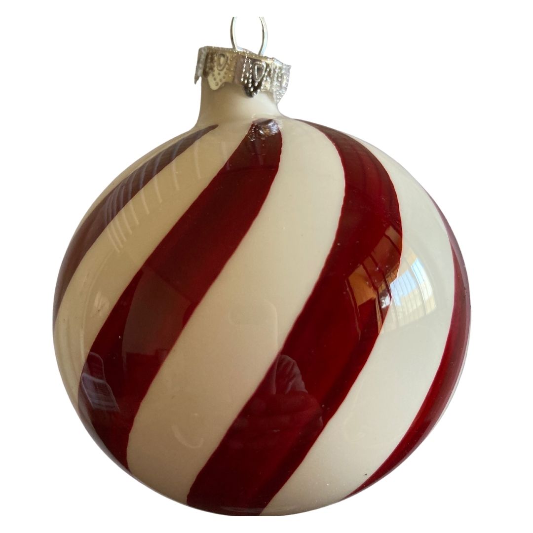 Esferas tipo caramelo hechos de vidrio soplado