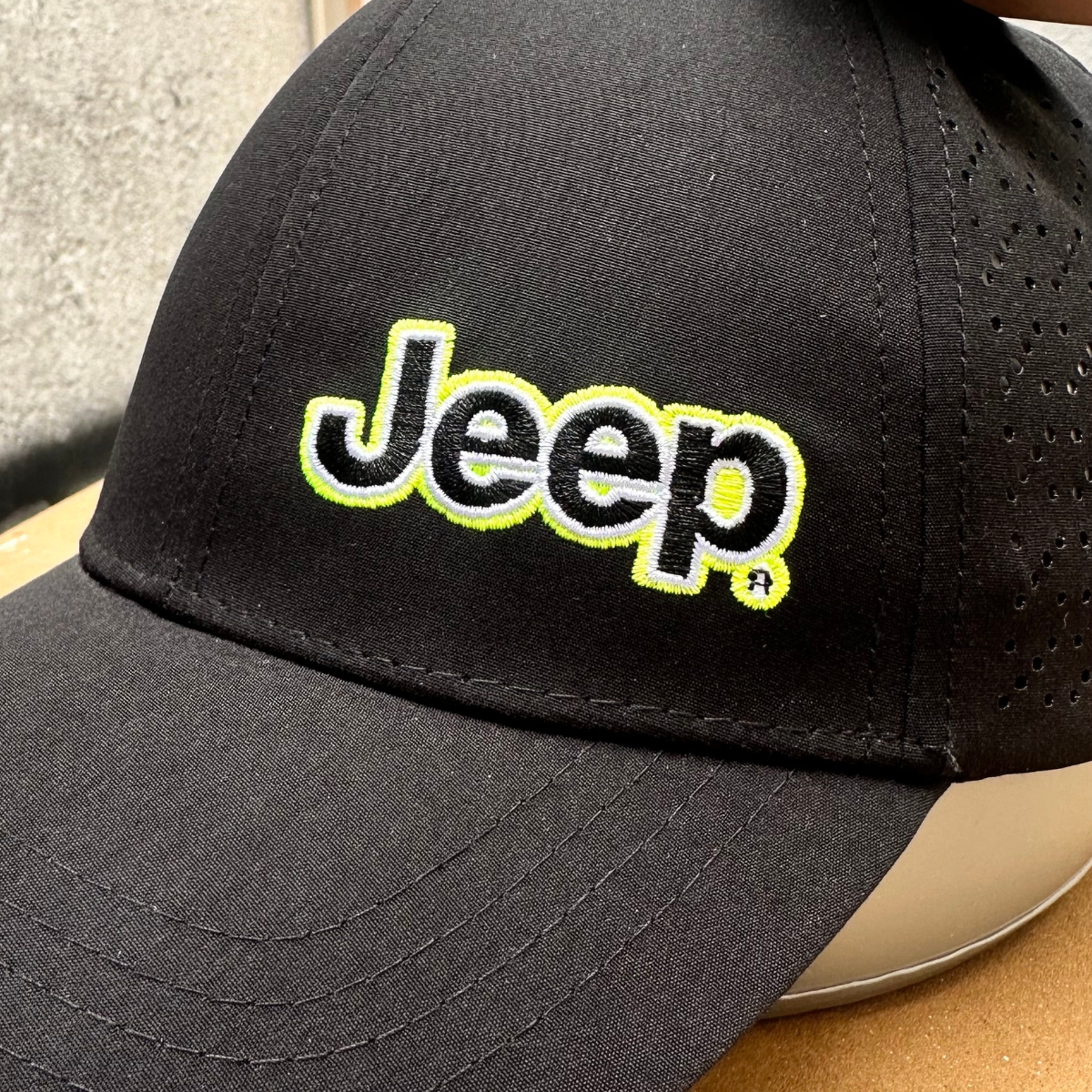 Gorra Jeep Trucker Original Negra Verde Hombre Deportiva