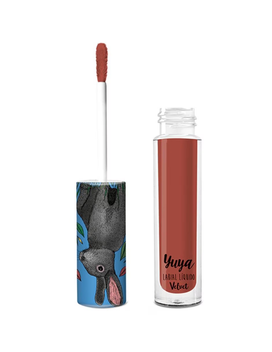 Labial Republic Cosmetics Yuya color quedate