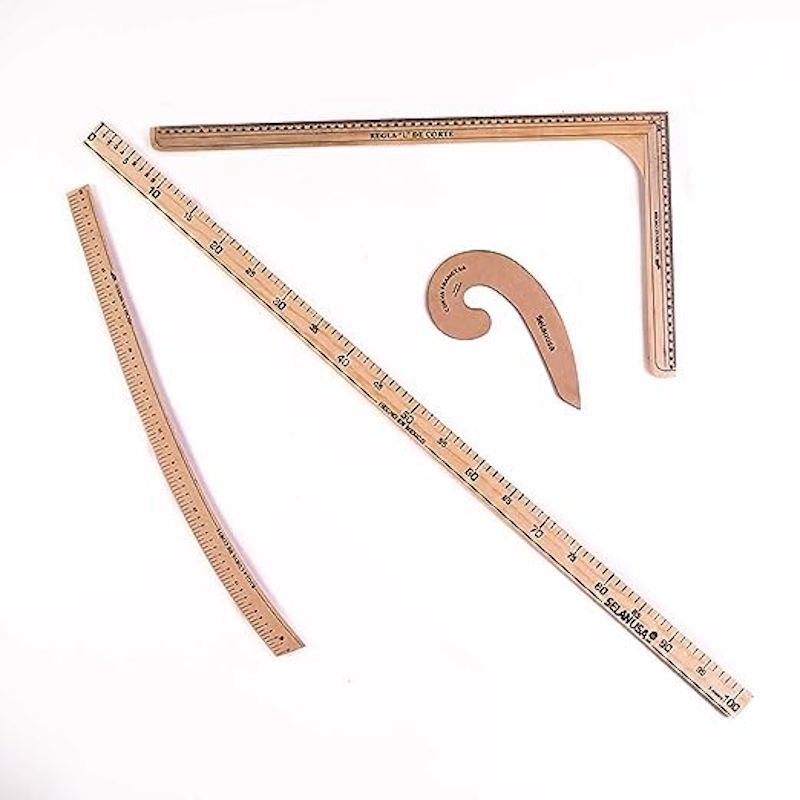 Kit reglas Para Corte Y Confección Bolsa 4 Pzs. Mod. 07 Selanusa