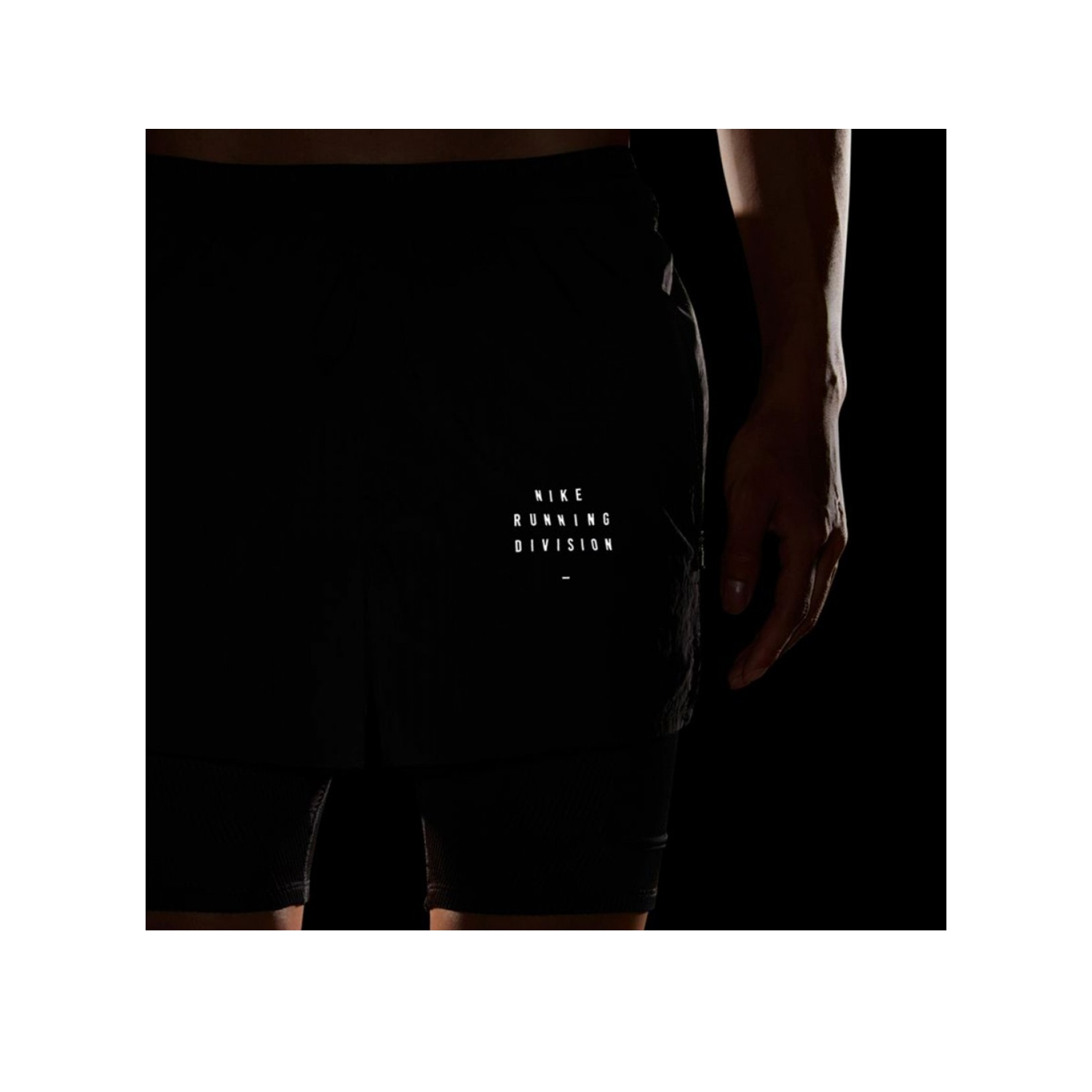 SHORT NIKE RUN DIVISION NEGRO-HOMBRE CU5556-010