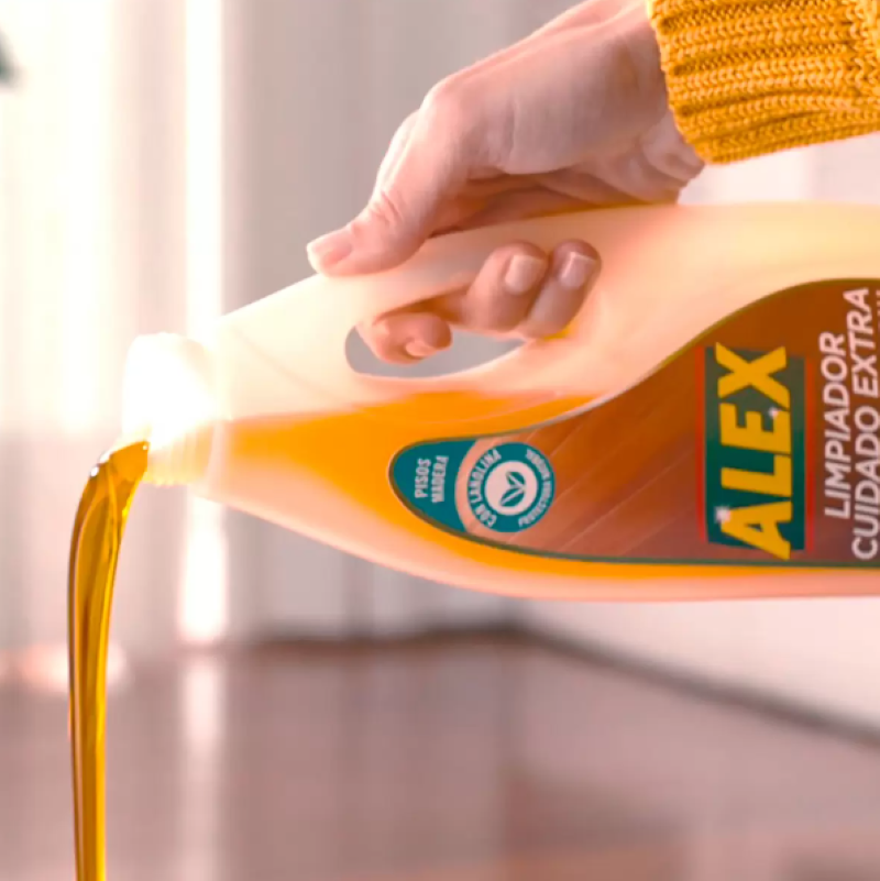 Limpiador Superior para Pisos de Madera Alex 524522 3.6 Lt