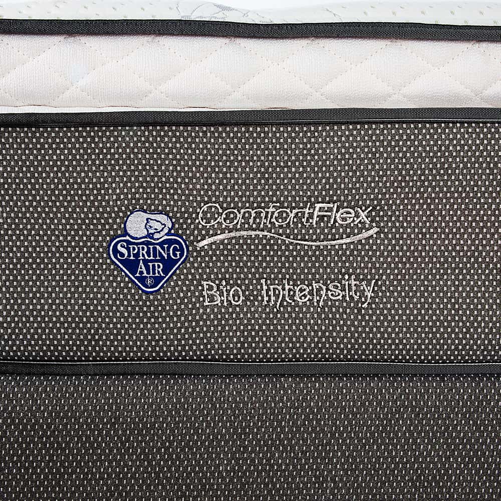 Colchon Spring Air Queen Size Bio Intensity + 2 Almohada Luxury + 1 Protector Dry Tech
