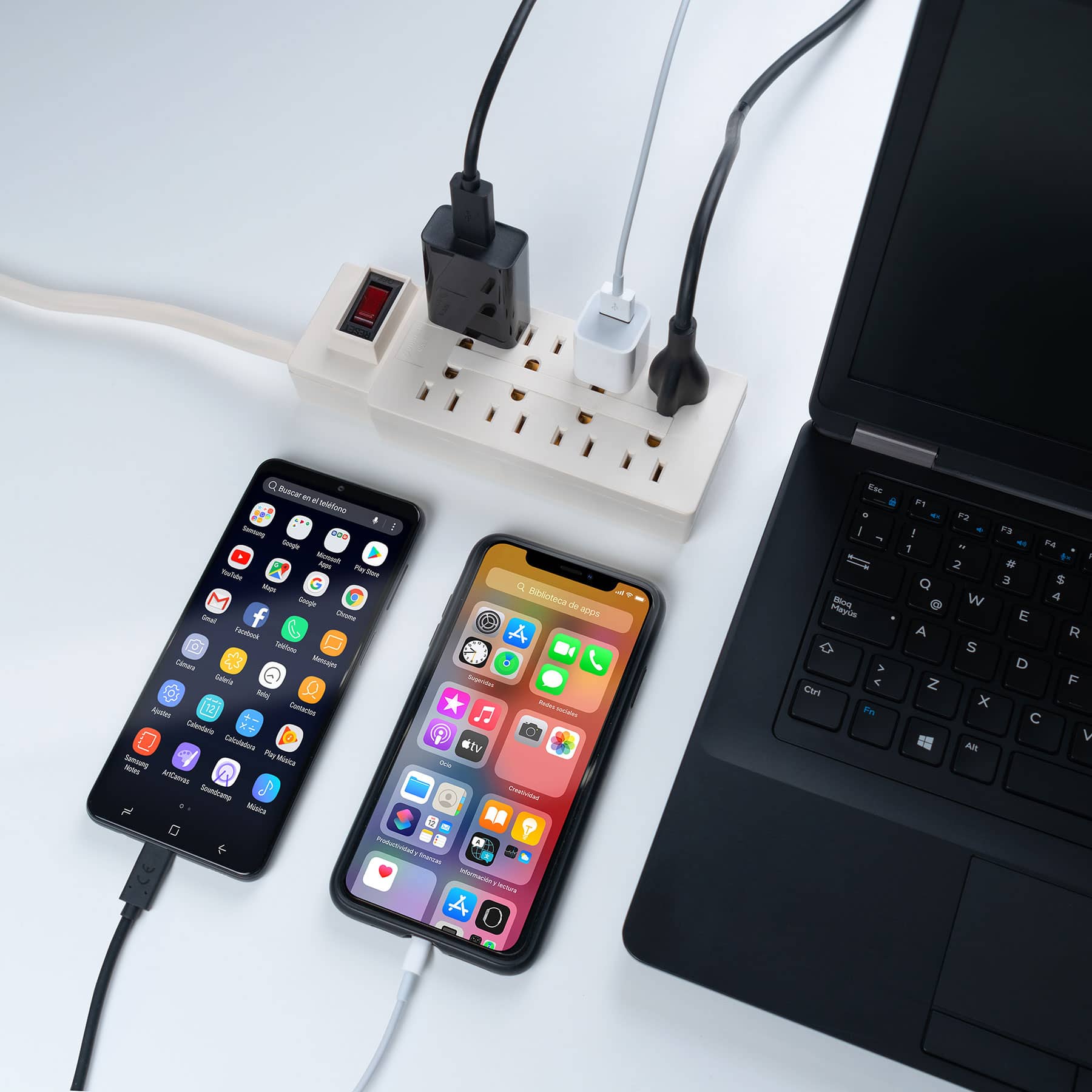 MULTICONTACTO 14 AWG USO RUDO CON 8 ENTRADAS, VOLTECK 47186