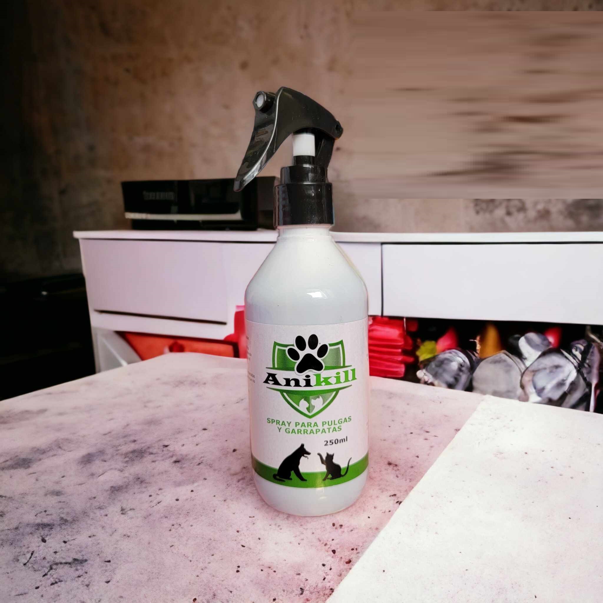 Shampoo, Spray y frasco 50ml Antipulgas ANIKILL para perros y gatos