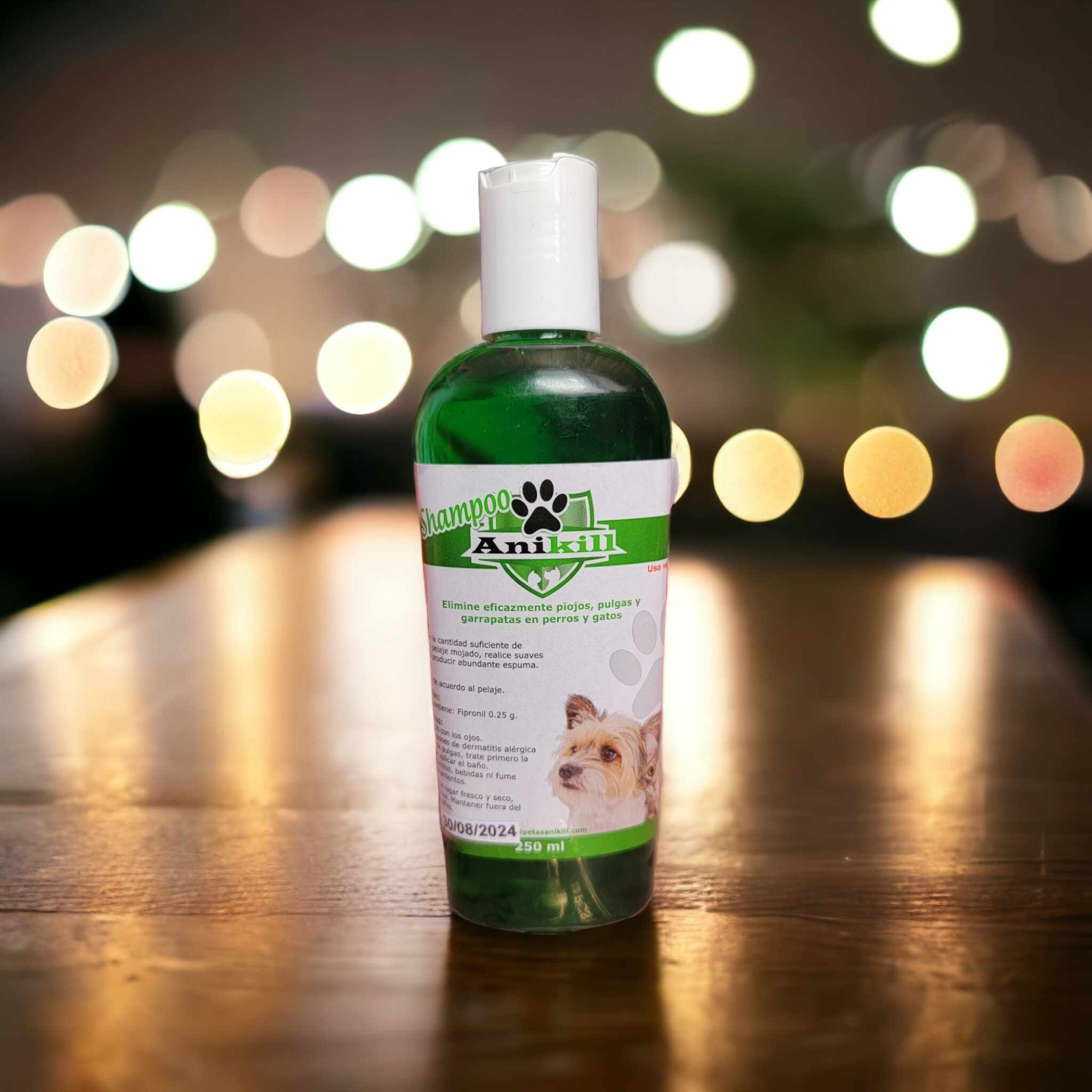 Kit Shampoo Y Spray Anikill  Antipulgas y garrapatas Para Perros Y Gatos