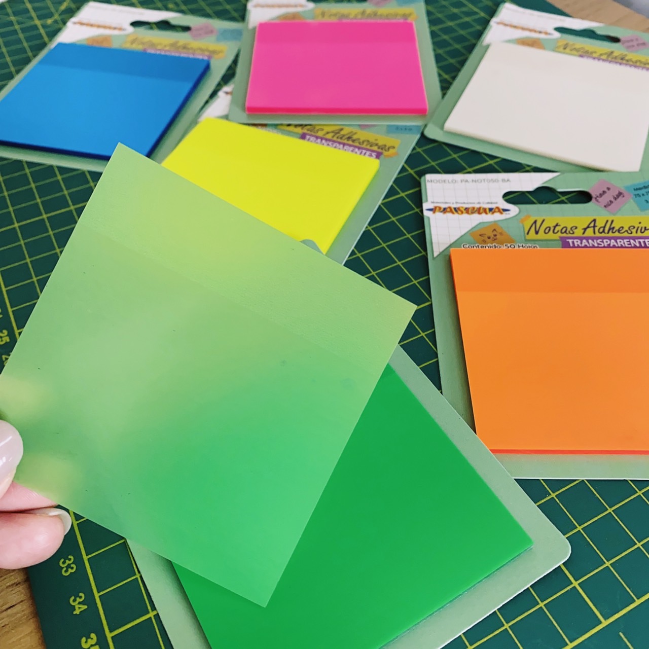 5 Block de Notas Adhesivas Marcadores Adhesivos Pestañas Adhesivas para Marcar Hojas Informes Libros Páginas Carpetas para escuela, universidad, proyecto, libreta, cuaderno, oficina y trabajo Color surtido
