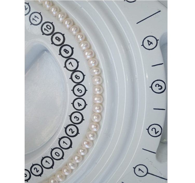 Collar Perlas Cultivadas AAA Con Broche, Asa y Divisiones en Cada perla De Oro Solido 14 K A 038