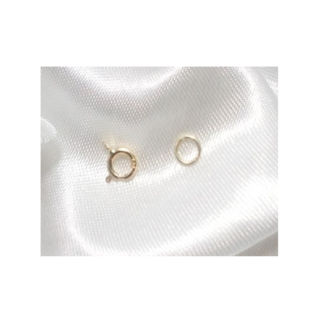 Collar Perlas Cultivadas AAA Con Broche, Asa y Divisiones en Cada perla De Oro Solido 14 K A 038