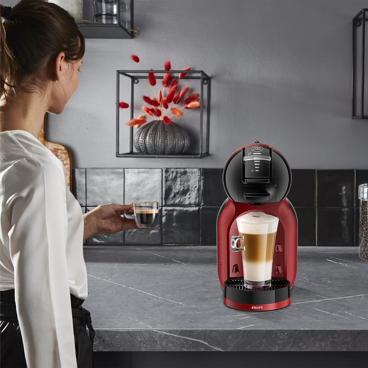 Cafetera Automática KRUPS Cápsulas Dolce Gusto Mini Me Roja