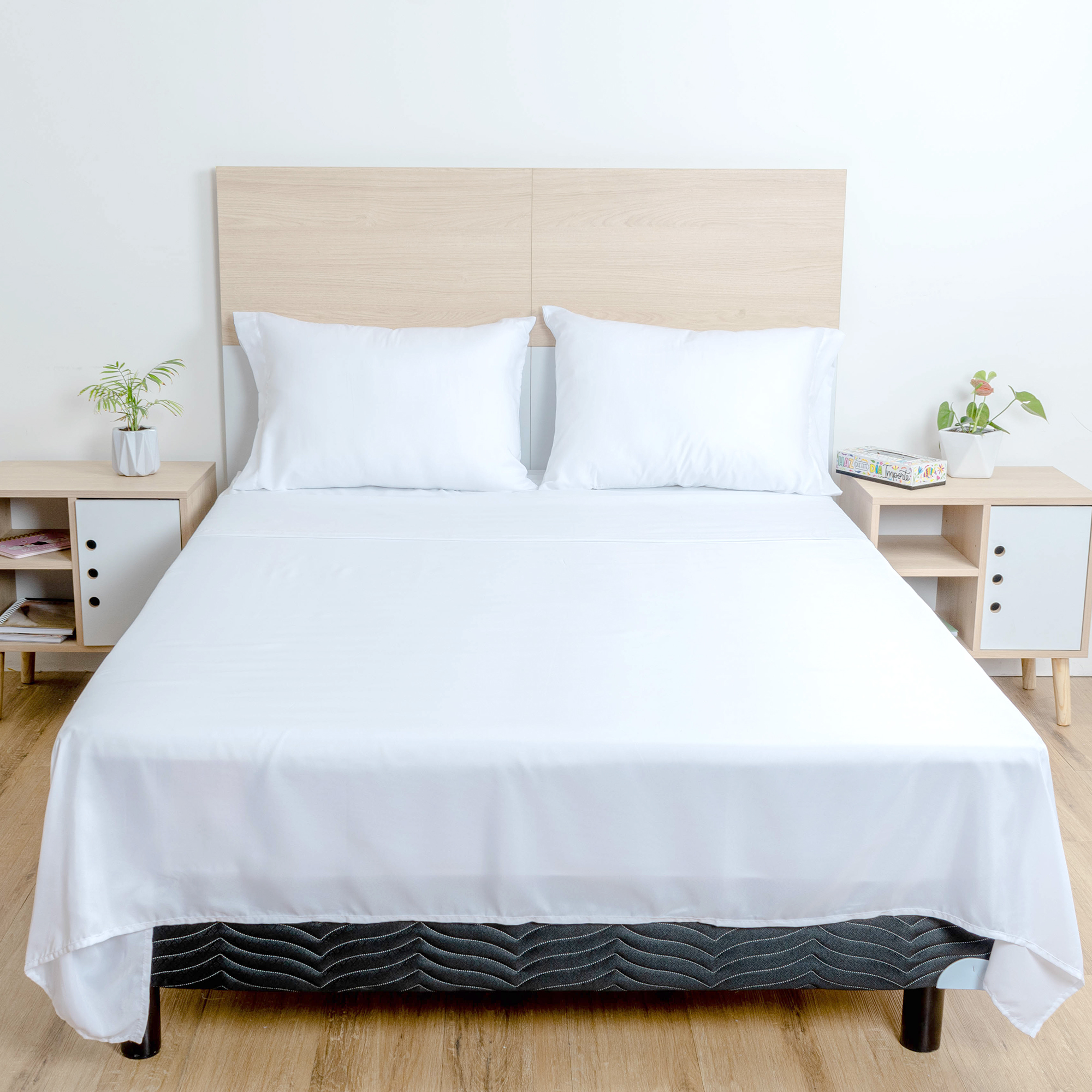 Colchón King Size Restonic Maverick + Almohada + Protector + Sábanas Atlas Basic