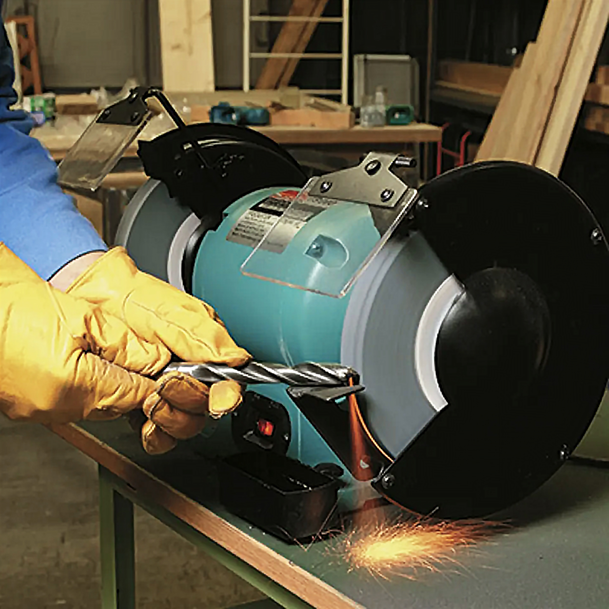 Esmeril Banco 6 240W 1/2 Hp 2850Rpm Makita Gb601
