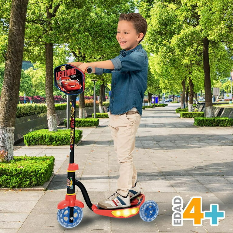 Patin Scooter Apache Cars Con luces