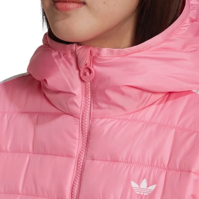 Chamarra Adidas Ajustada Premium con Gorro Rosa para Dama