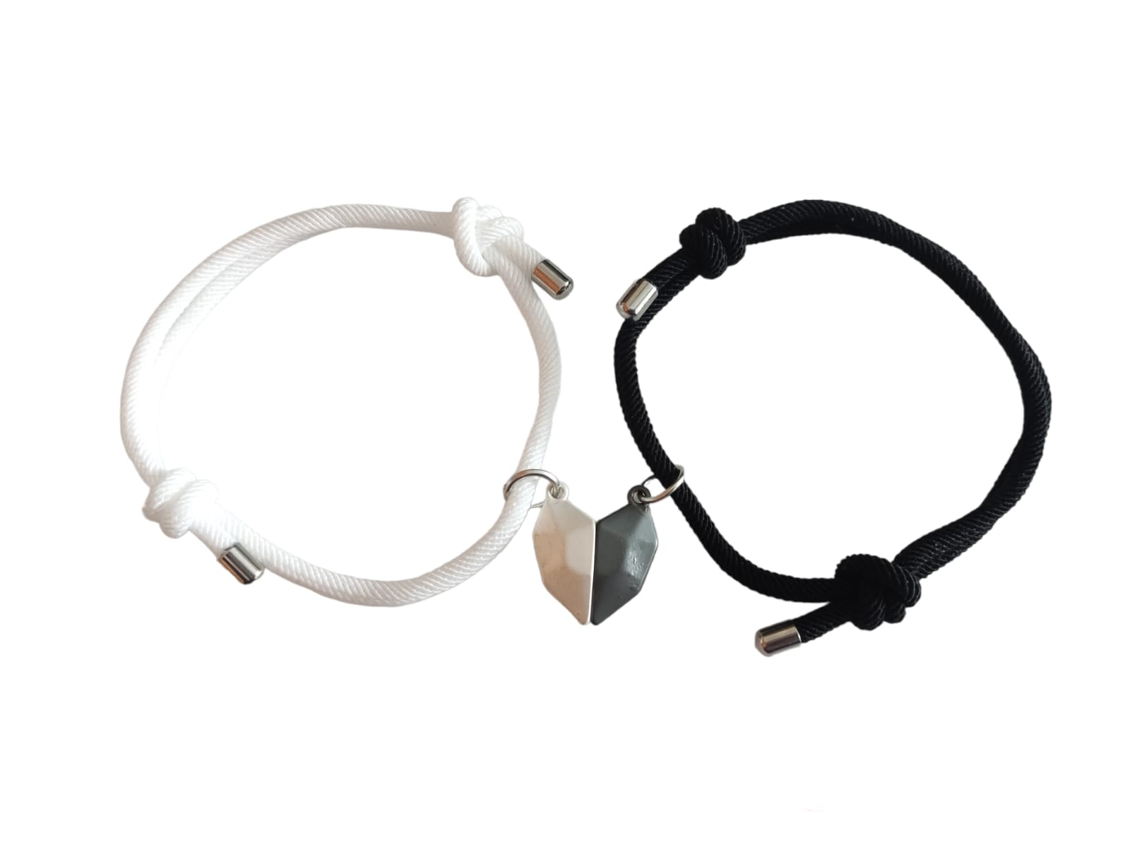 Pulseras para Pareja Corazon de Iman Negro Blanco