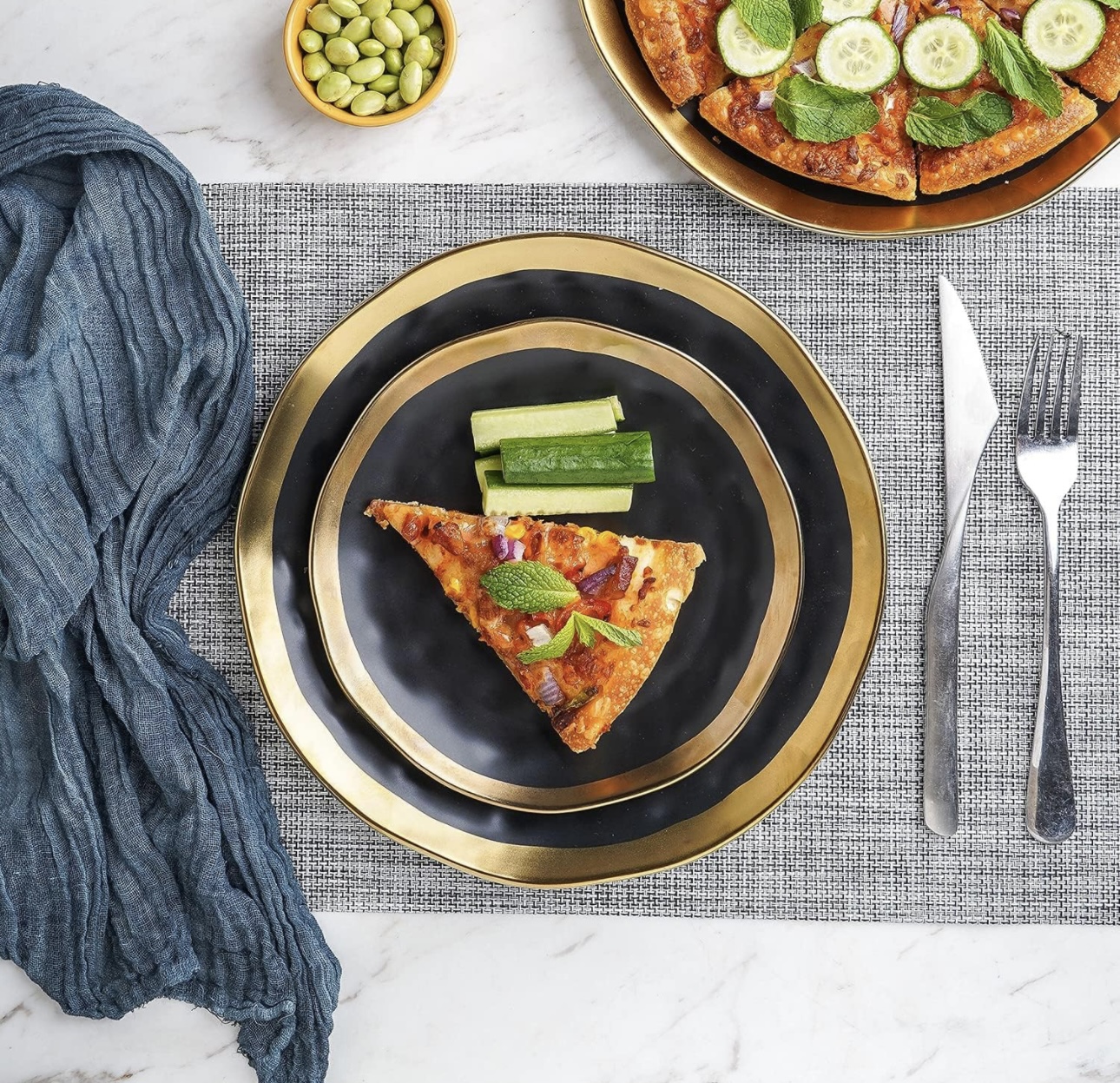 Vajilla Elegante De Porcelana Negra Con Dorado 16 Pz