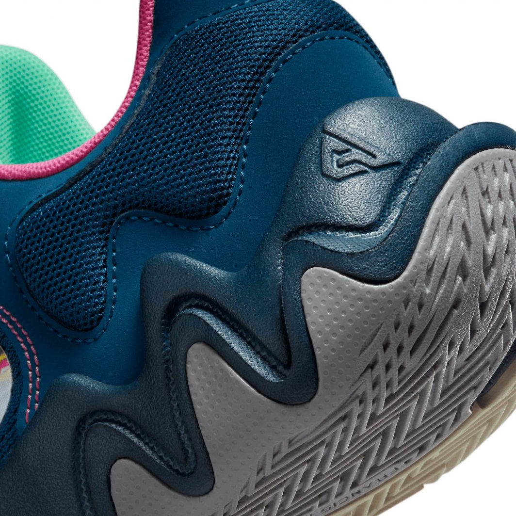 TENIS NIKE GIANNIS IMMORTALITY 2 SE BASQUETBOL MUJER