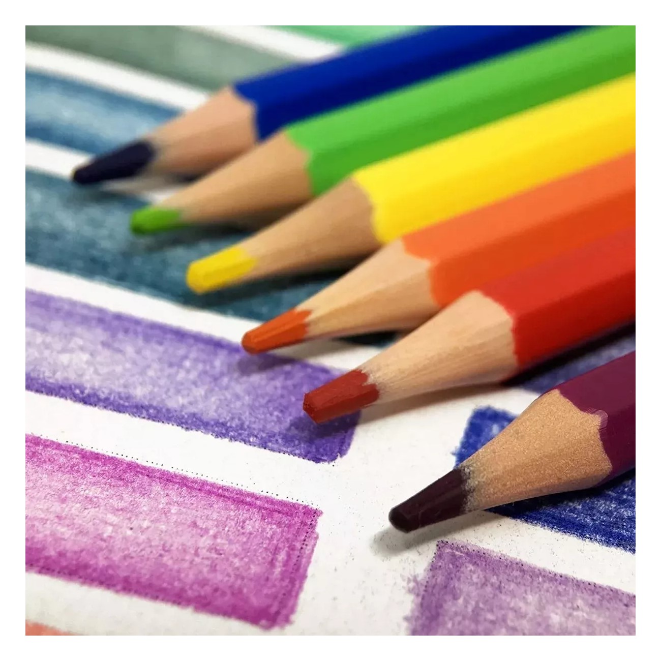 Staedtler Lapices De Colores Hexagonales Suaves y Brillantes 24 Piezas