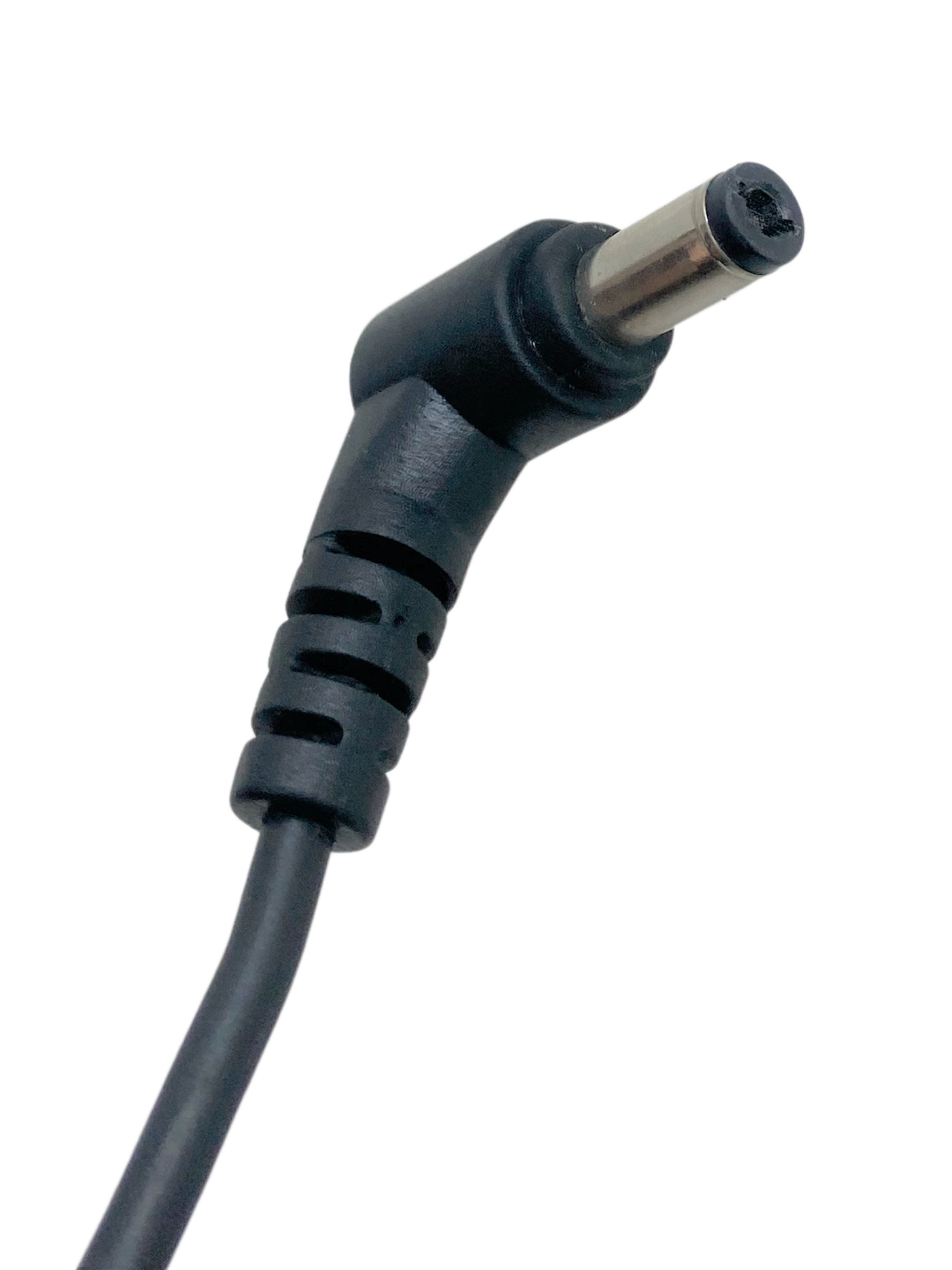 Cargador Para Laptop Toshiba 19v 3.42a Plug 2.5mm X 5.5mm