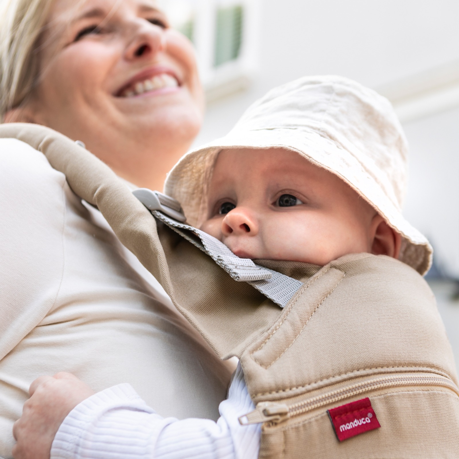 Manduca XT Monochrome Nougat Mochila Cangurera Ergonómica portabebés Evolutiva