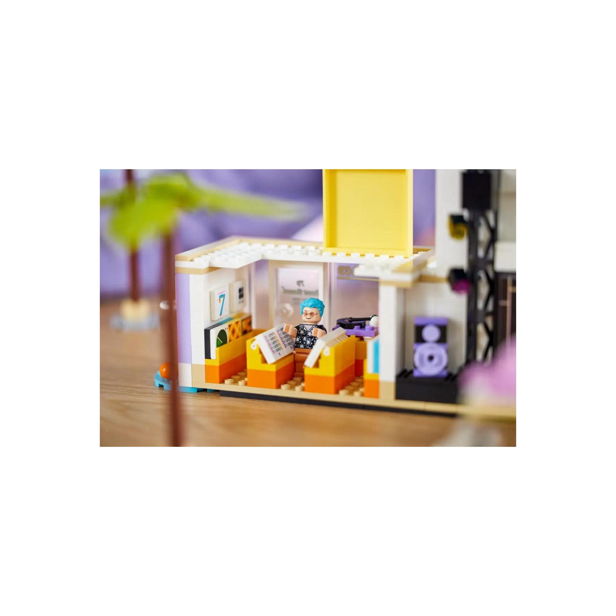 Lego 21339 BTS Dynamite