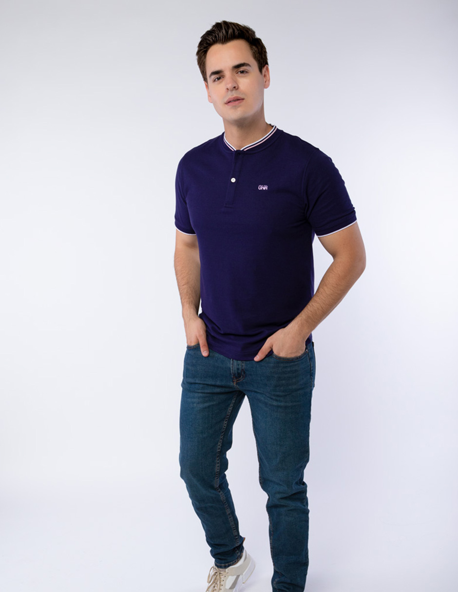 PLAYERA POLO DE CUELLO HENLEY CON ESTAMPADO EN PECHO PARA HOMBRE GENERRA 